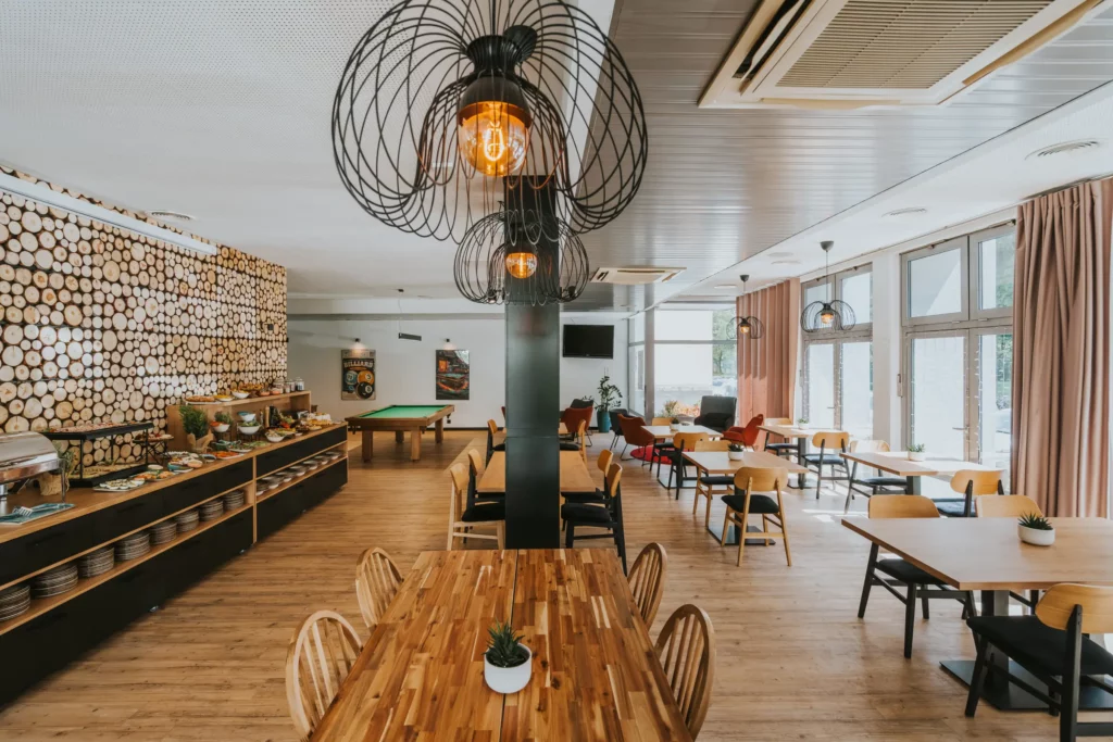 Sala śniadaniowa ToTu15 w Hotelu Polonez w Krakowie